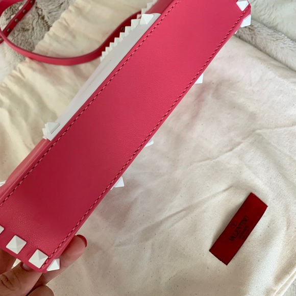 Valentino Free Rockstud Shoulder Bag - Picture 5 of 8